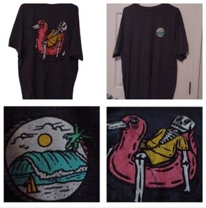 💙🌺Gray Graphic T-Shirt